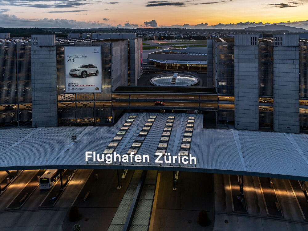 Flughafen Zürich Kloten, Airport Zurich, ZRH, Swiss, Switzerland, Schweiz, Swissair, Architektur, Architekturfotografie, Pius Amrein Fotografie Rothenburg Luzern